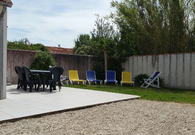 Maison à Le Bois-Plage-en-Ré - 1954